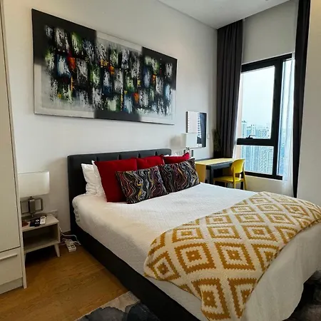 The Modern Suite With Gorgeous Pools & Klcc Views